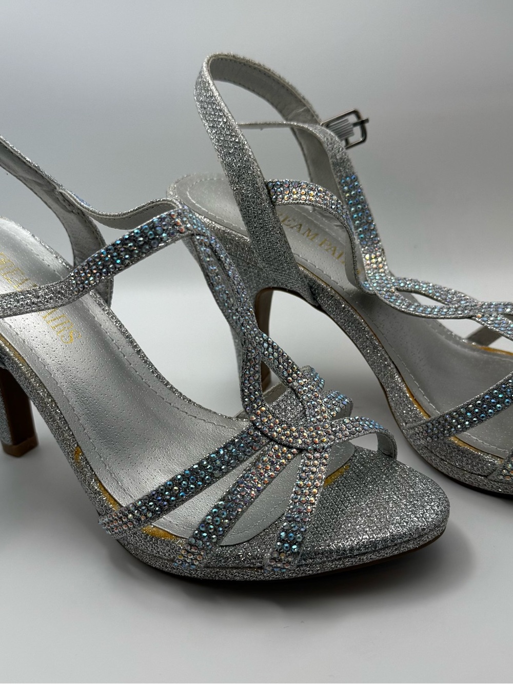Dream Pairs Ballroom Latin Dance rhinstone strappy silver heels/Size 6